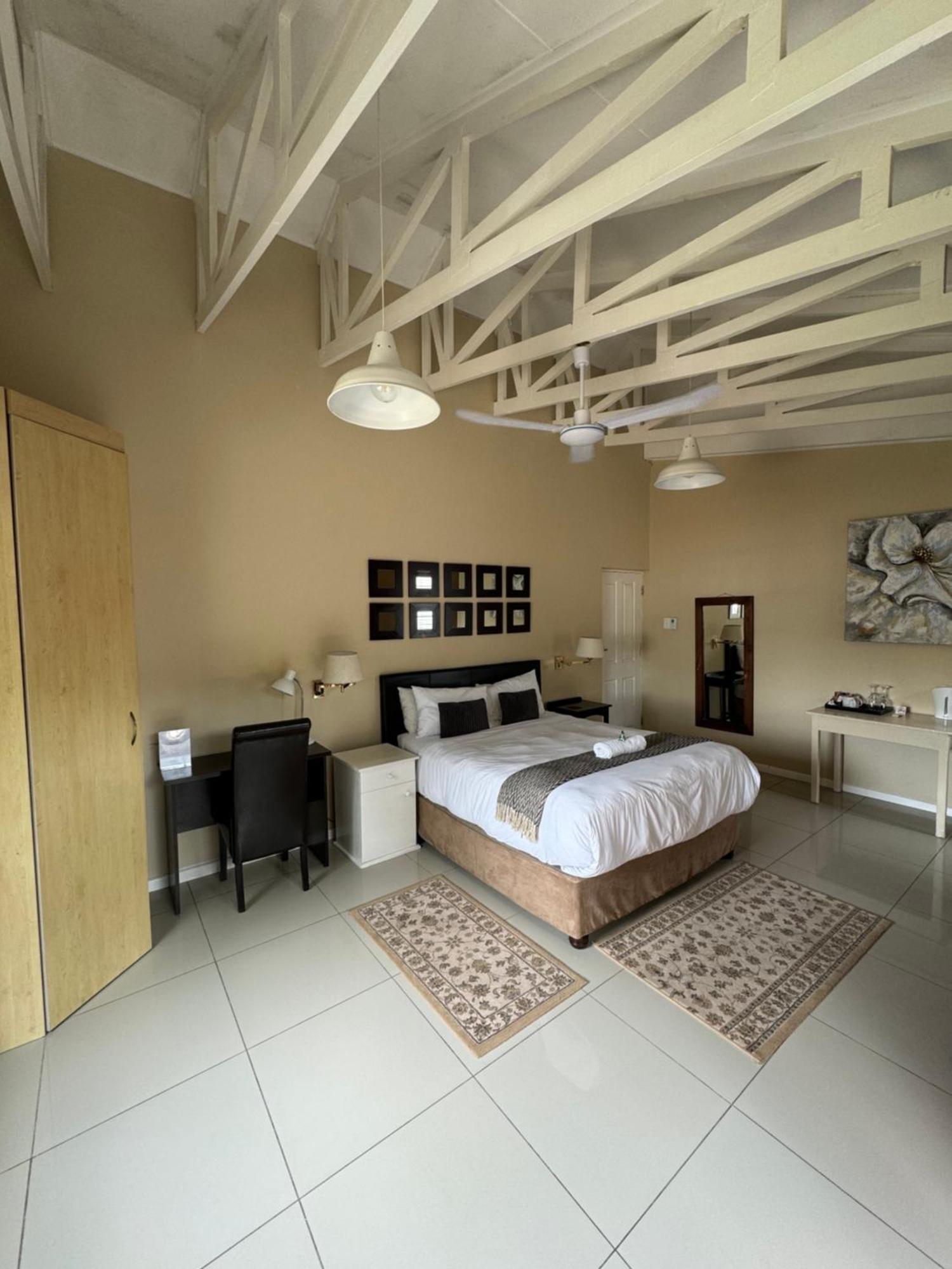 Fish Eagle Manor Bed and Breakfast East London Eksteriør billede